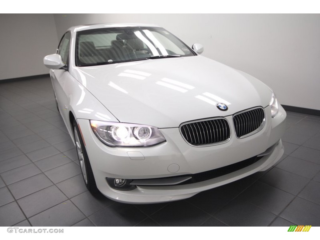 2013 3 Series 328i Coupe - Mineral White Metallic / Oyster photo #5