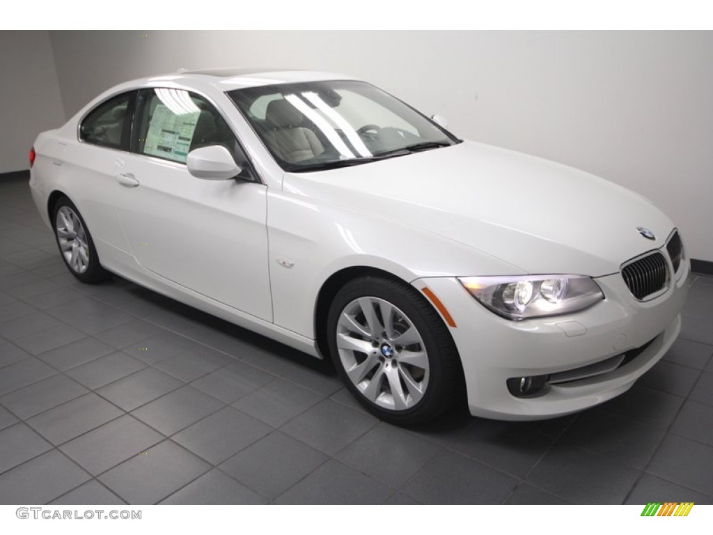 2013 3 Series 328i Coupe - Mineral White Metallic / Oyster photo #6