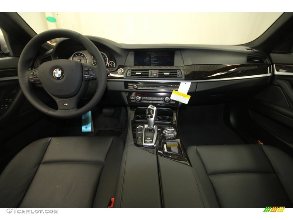 2013 BMW 5 Series 535i Sedan Black Dashboard Photo #70634359