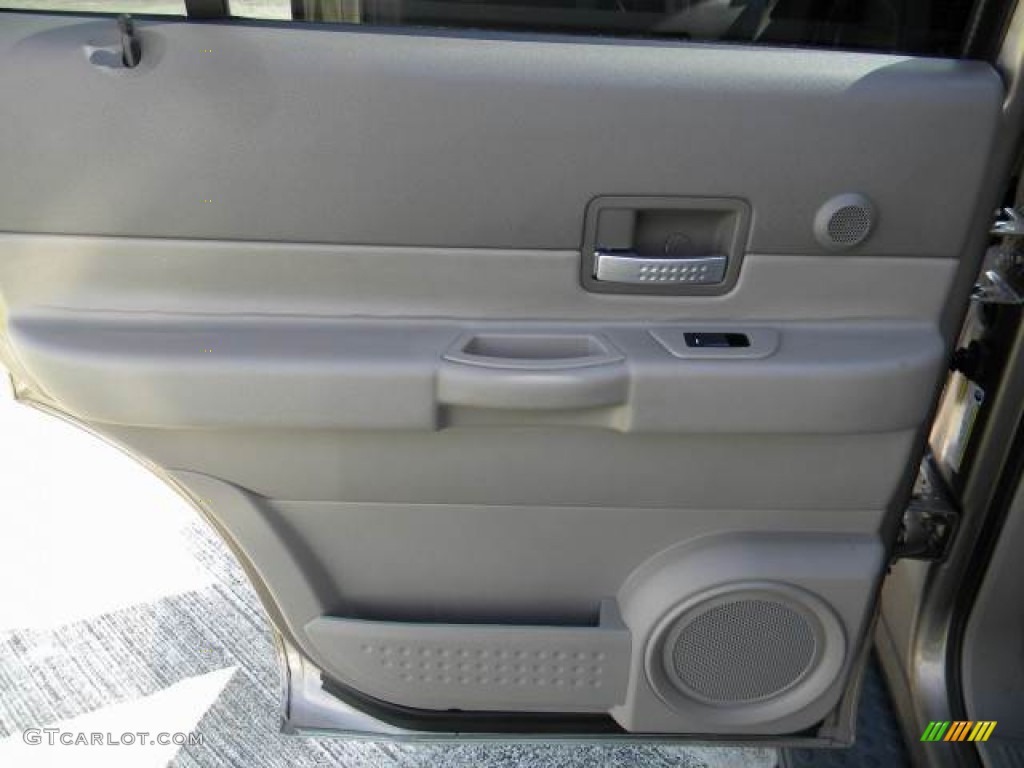 2007 Dodge Durango Limited Khaki Two-Tone Door Panel Photo #70636855