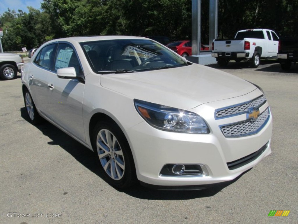 White Diamond Tricoat 2013 Chevrolet Malibu LTZ Exterior Photo #70637479