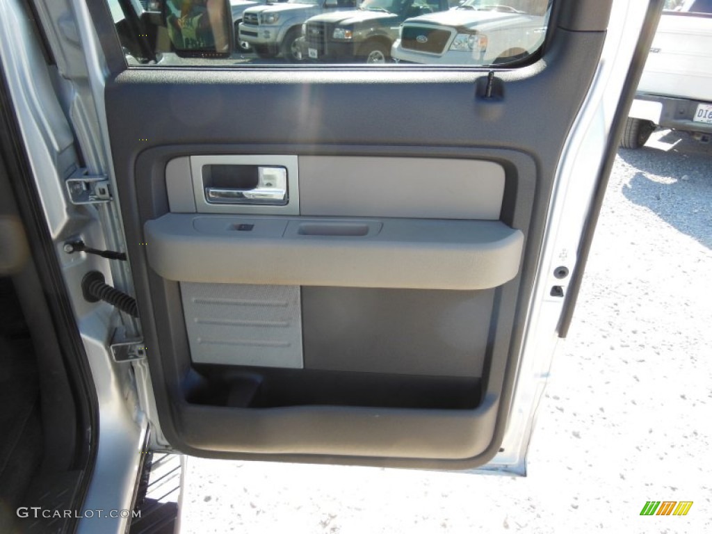 2010 F150 XLT SuperCrew 4x4 - Ingot Silver Metallic / Medium Stone photo #9