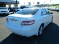 Super White - Camry XLE Photo No. 3