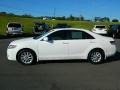 Super White - Camry XLE Photo No. 6