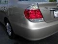 Desert Sand Mica - Camry LE Photo No. 12
