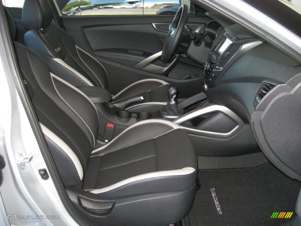 Black Interior 2013 Hyundai Veloster Turbo Photo #70643224