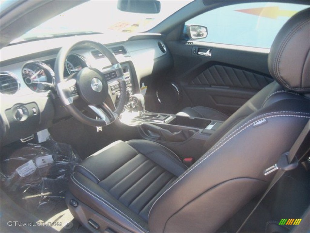 2013 Mustang V6 Premium Coupe - Grabber Blue / Charcoal Black photo #11