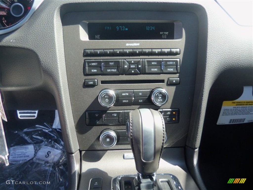 2013 Mustang V6 Premium Coupe - Grabber Blue / Charcoal Black photo #18