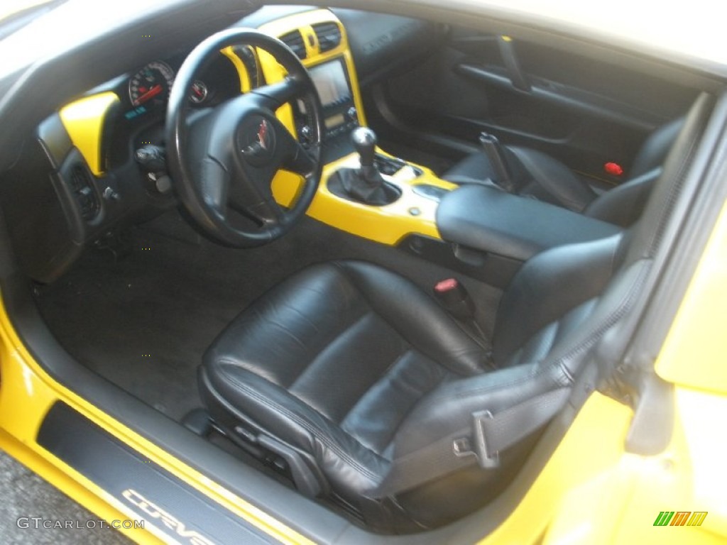 2005 Corvette Coupe - Millenium Yellow / Ebony photo #5