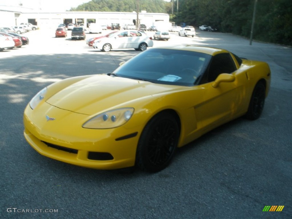 2005 Corvette Coupe - Millenium Yellow / Ebony photo #12