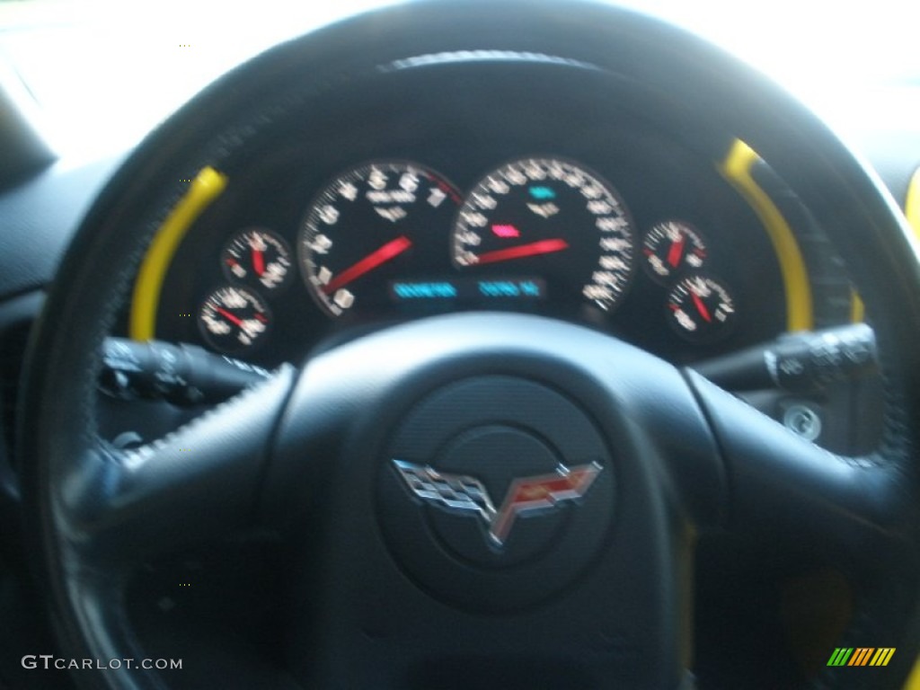 2005 Corvette Coupe - Millenium Yellow / Ebony photo #21