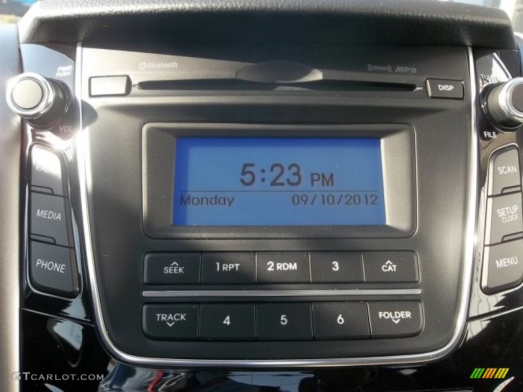 2013 Elantra GT - Volcanic Red / Beige photo #17