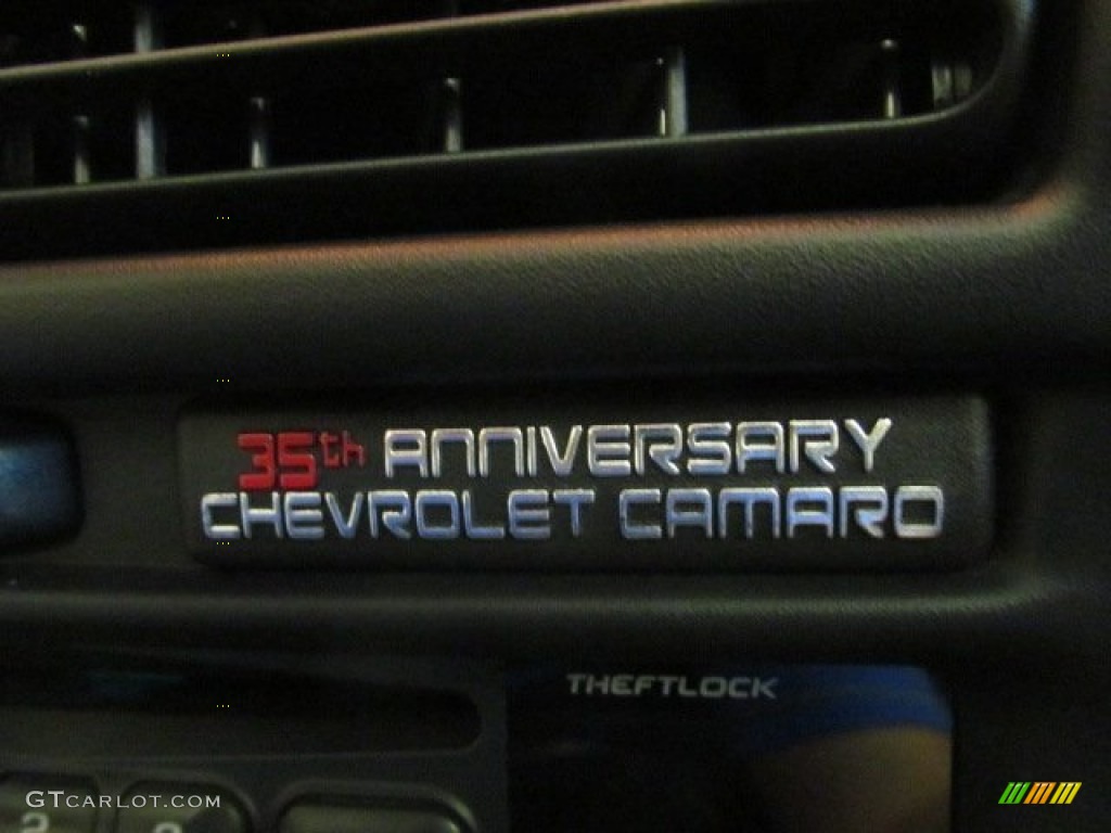 2002 Chevrolet Camaro Z28 SS 35th Anniversary Edition Convertible Marks and Logos Photo #70649092
