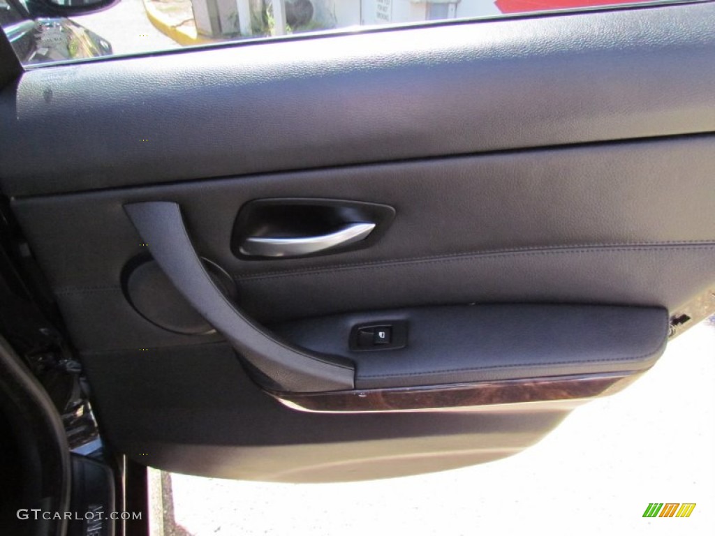 2007 3 Series 335xi Sedan - Jet Black / Black photo #25