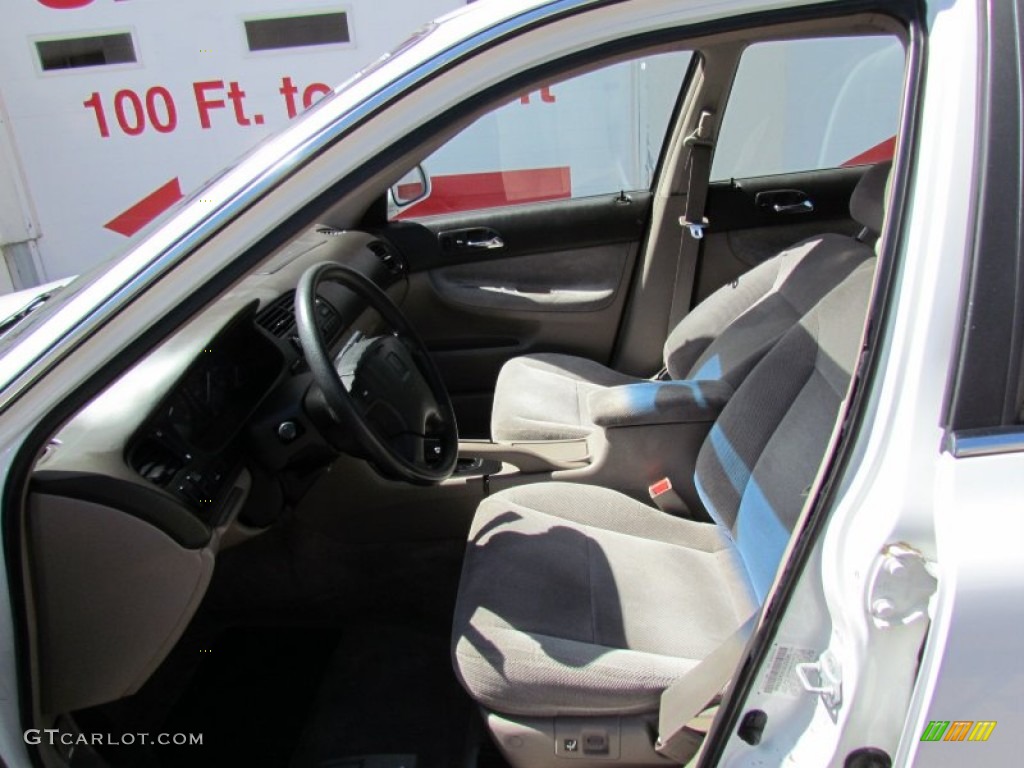 1995 Accord EX Sedan - Frost White / Beige photo #9