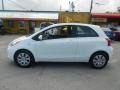 Polar White - Yaris 3 Door Liftback Photo No. 6