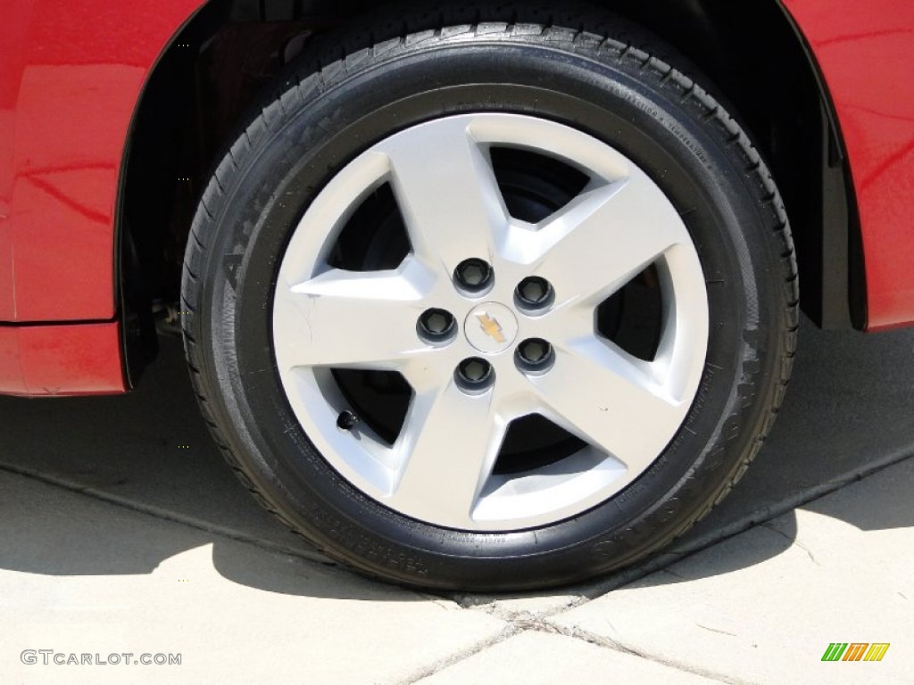 2011 HHR LT - Crystal Red Metallic Tintcoat / Gray photo #36