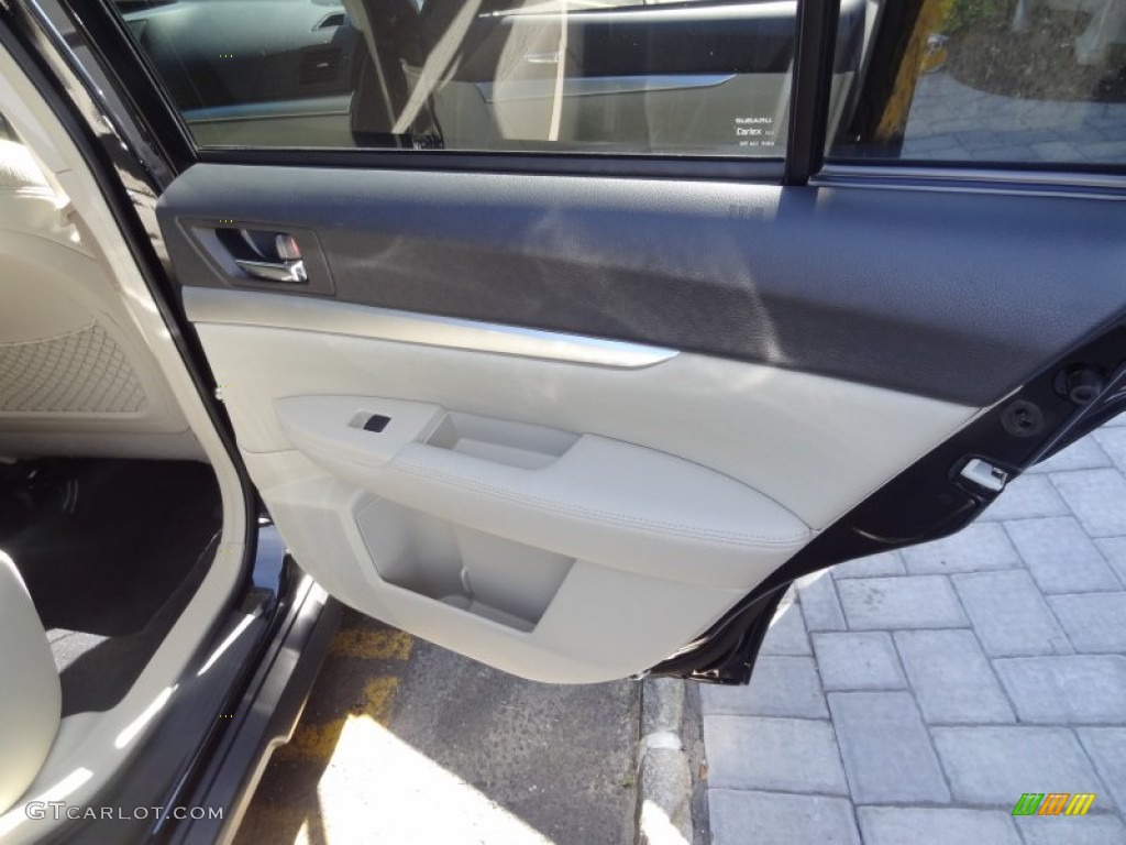 2011 Outback 2.5i Premium Wagon - Crystal Black Silica / Warm Ivory photo #31