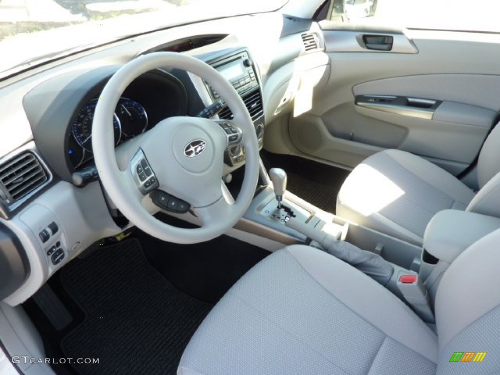 Platinum Interior 2013 Subaru Forester 2.5 X Photo #70664389