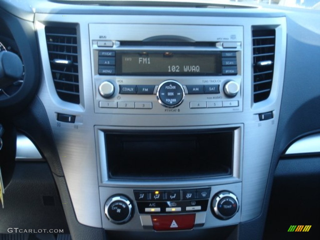 2011 Outback 2.5i Wagon - Graphite Gray Metallic / Off Black photo #19