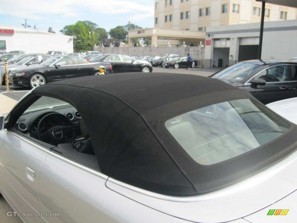 2009 A4 2.0T quattro Cabriolet - Ice Silver Metallic / Black photo #16