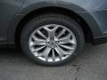 2013 Ford Taurus Limited Wheel and Tire Photo