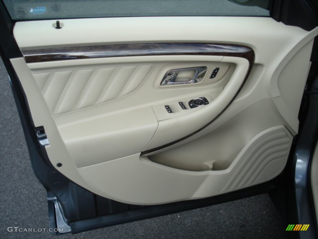 2013 Ford Taurus Limited Dune Door Panel Photo #70670341