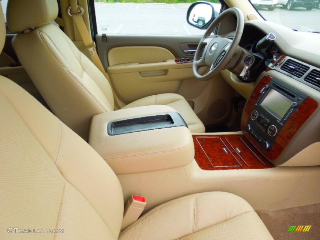 2013 Suburban LTZ 4x4 - Champagne Silver Metallic / Light Cashmere/Dark Cashmere photo #26