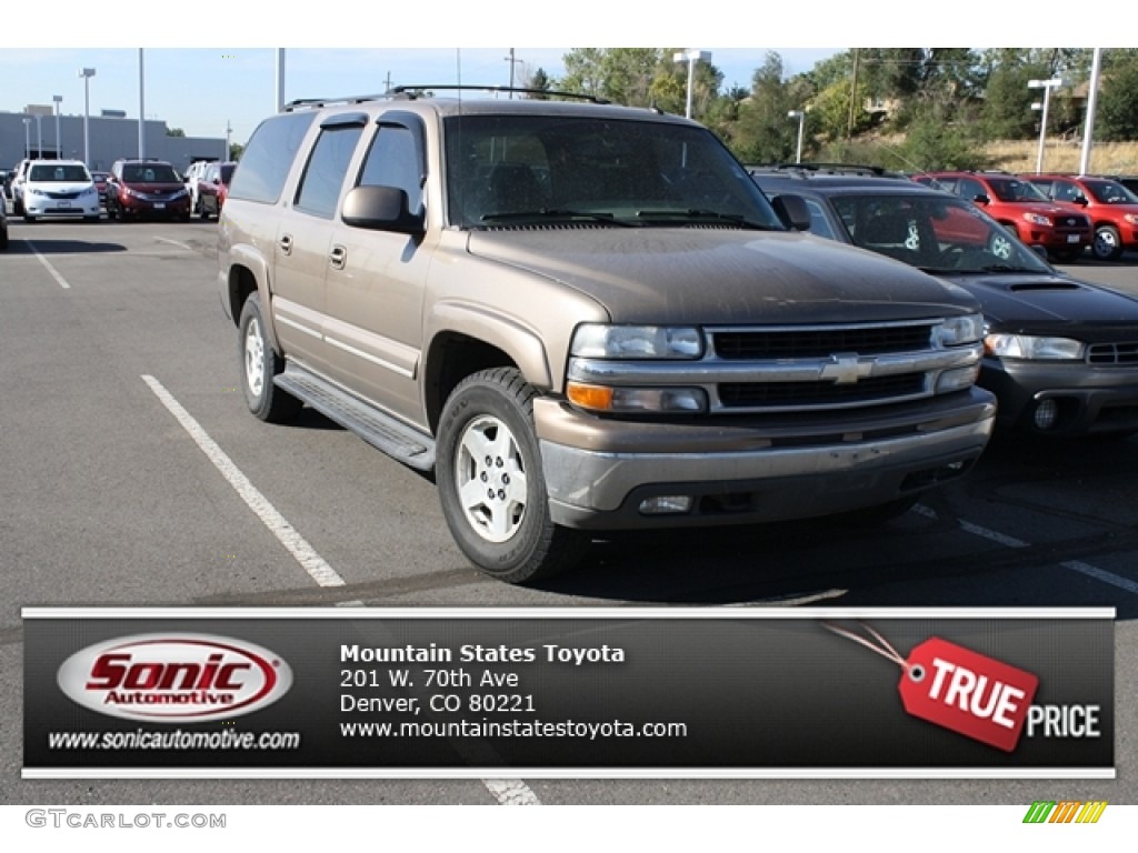 Sandalwood Metallic Chevrolet Suburban