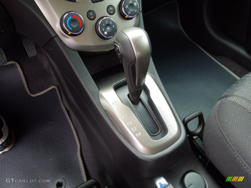 2013 Chevrolet Sonic LT Hatch 6 Speed Automatic Transmission Photo #70673440