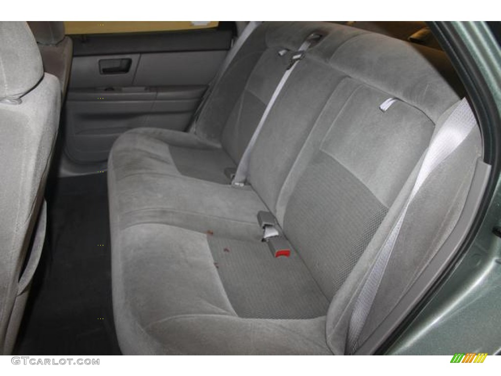 2005 Taurus SE - Light Tundra Metallic / Medium/Dark Flint photo #19