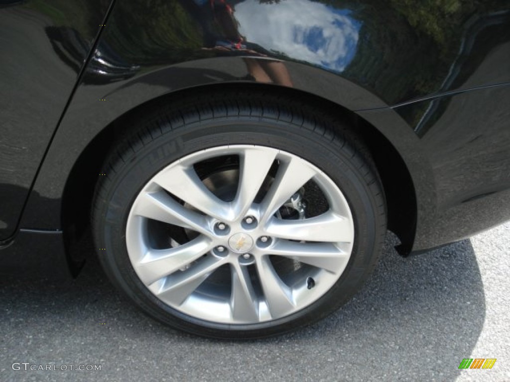 2013 Chevrolet Cruze LTZ/RS Wheel Photo #70678555