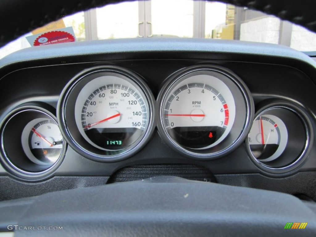 2010 Dodge Challenger R/T Classic Gauges Photo #70683034