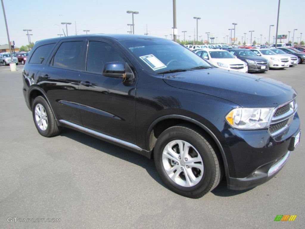 2011 Durango Express 4x4 - Blackberry Pearl / Black photo #7