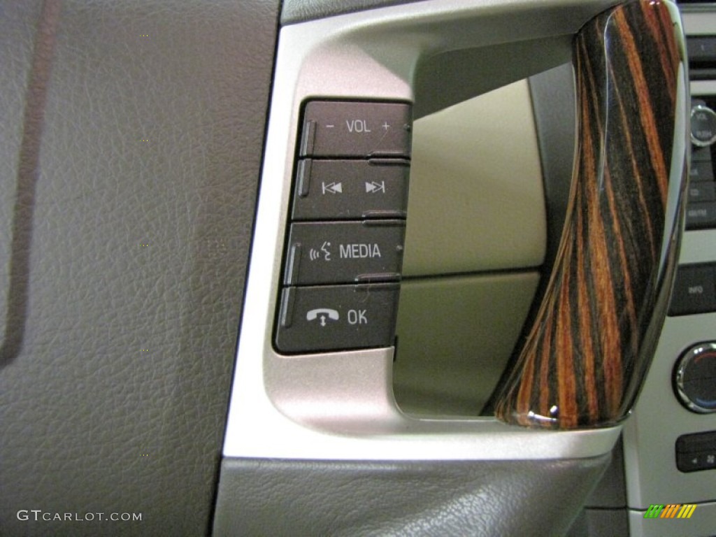 2010 MKX AWD - Red Candy Metallic / Medium Light Stone photo #23