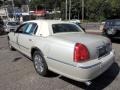 Cashmere Tri-Coat 2005 Lincoln Town Car Signature Limited Exterior