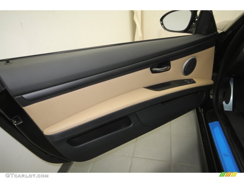 2013 BMW M3 Coupe Bamboo Beige Door Panel Photo #70690883
