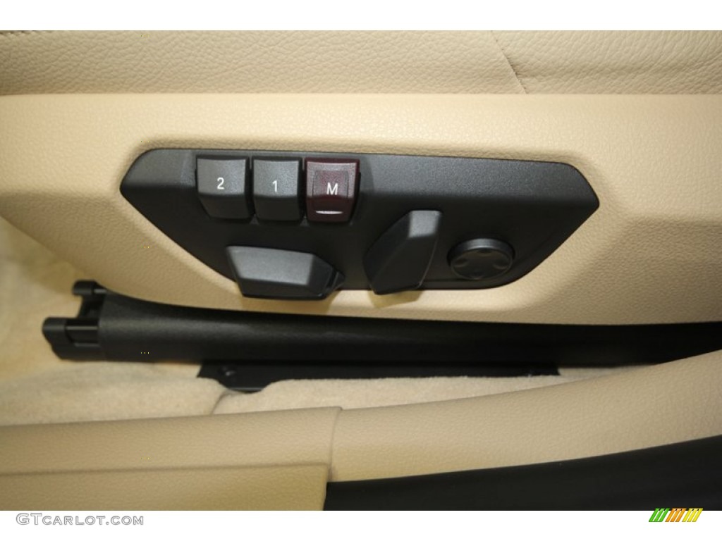 2013 3 Series 328i Sedan - Liquid Blue Metallic / Veneto Beige photo #15