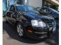 Black Uni - Jetta SE Sedan Photo No. 5