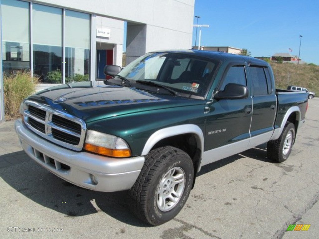 2002 Dakota SLT Quad Cab 4x4 - Forest Green Pearl / Dark Slate Gray photo #2