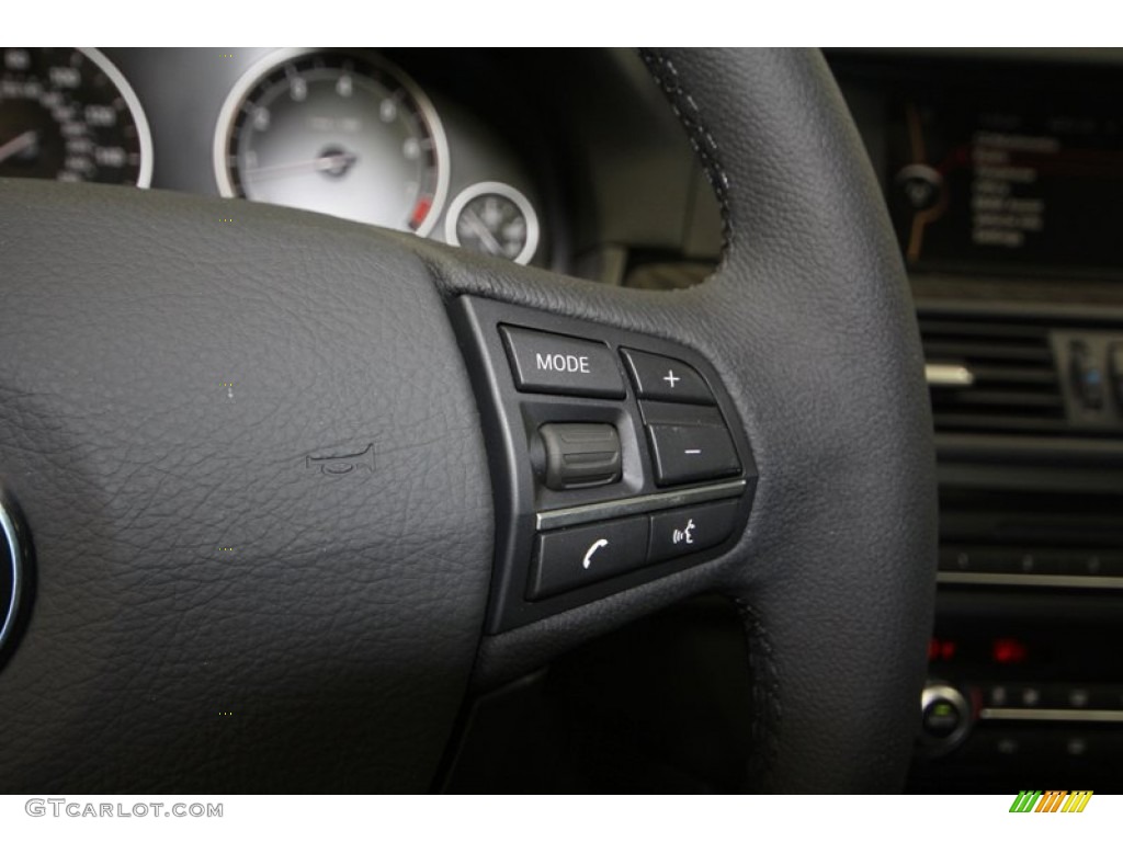 2013 BMW 5 Series 528i Sedan Controls Photo #70695023