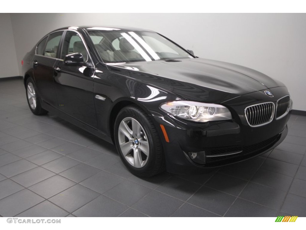 2013 5 Series 528i Sedan - Black Sapphire Metallic / Oyster/Black photo #1