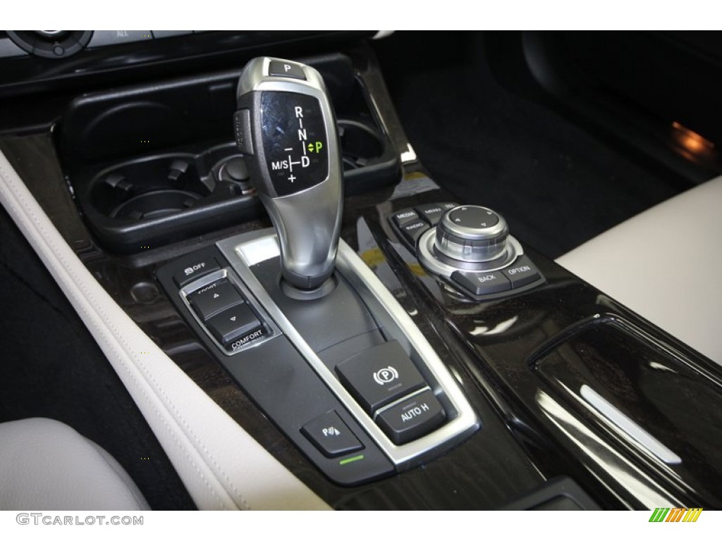 2013 BMW 5 Series 528i Sedan 8 Speed Automatic Transmission Photo #70695236