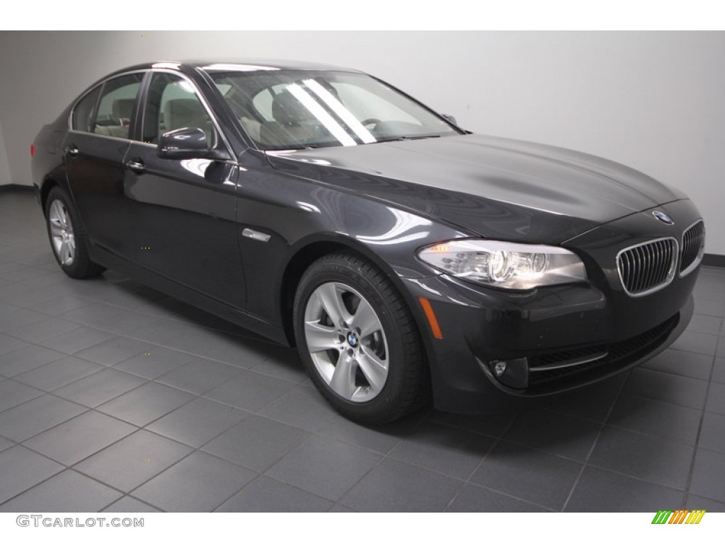 2013 5 Series 528i Sedan - Dark Graphite Metallic II / Oyster/Black photo #1