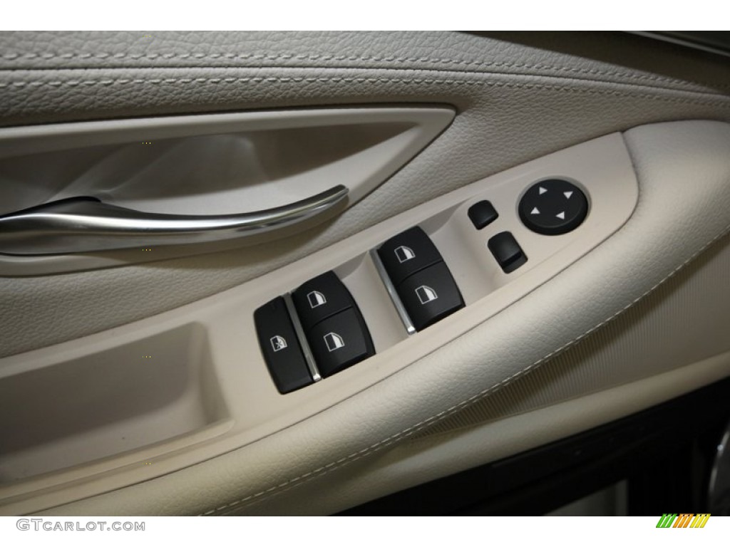 2013 BMW 5 Series 528i Sedan Controls Photo #70695431