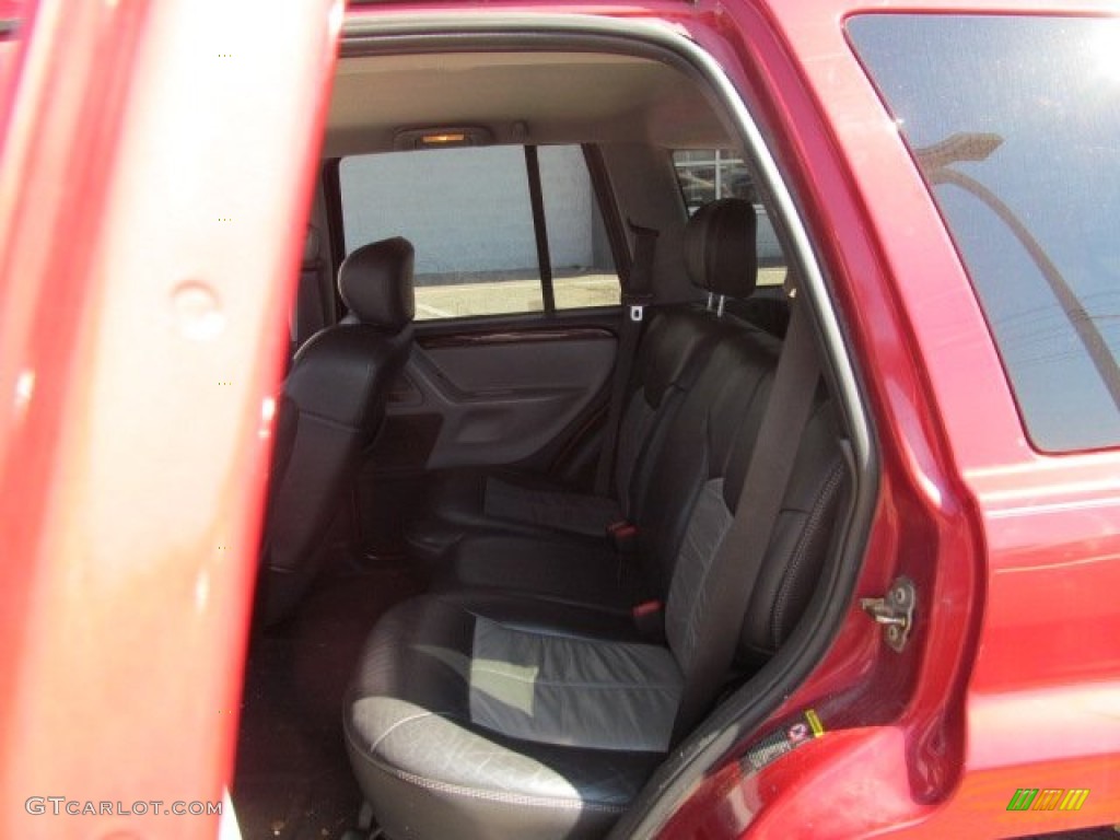 2004 Grand Cherokee Overland 4x4 - Inferno Red Pearl / Dark Slate Gray photo #18