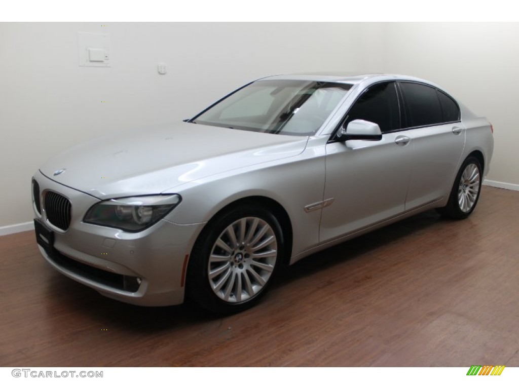 Titanium Silver Metallic 2009 BMW 7 Series 750i Sedan Exterior Photo #70698279