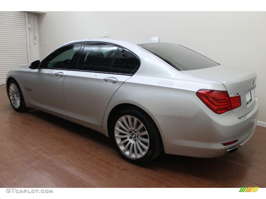 Titanium Silver Metallic 2009 BMW 7 Series 750i Sedan Exterior Photo #70698295