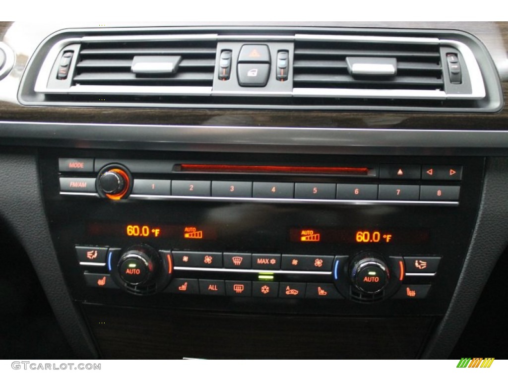 2009 BMW 7 Series 750i Sedan Controls Photo #70698371