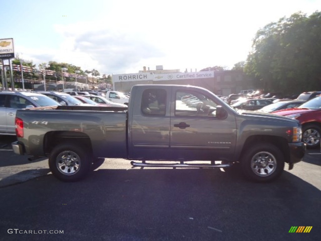 2011 Silverado 1500 LS Extended Cab 4x4 - Steel Green Metallic / Dark Titanium photo #14